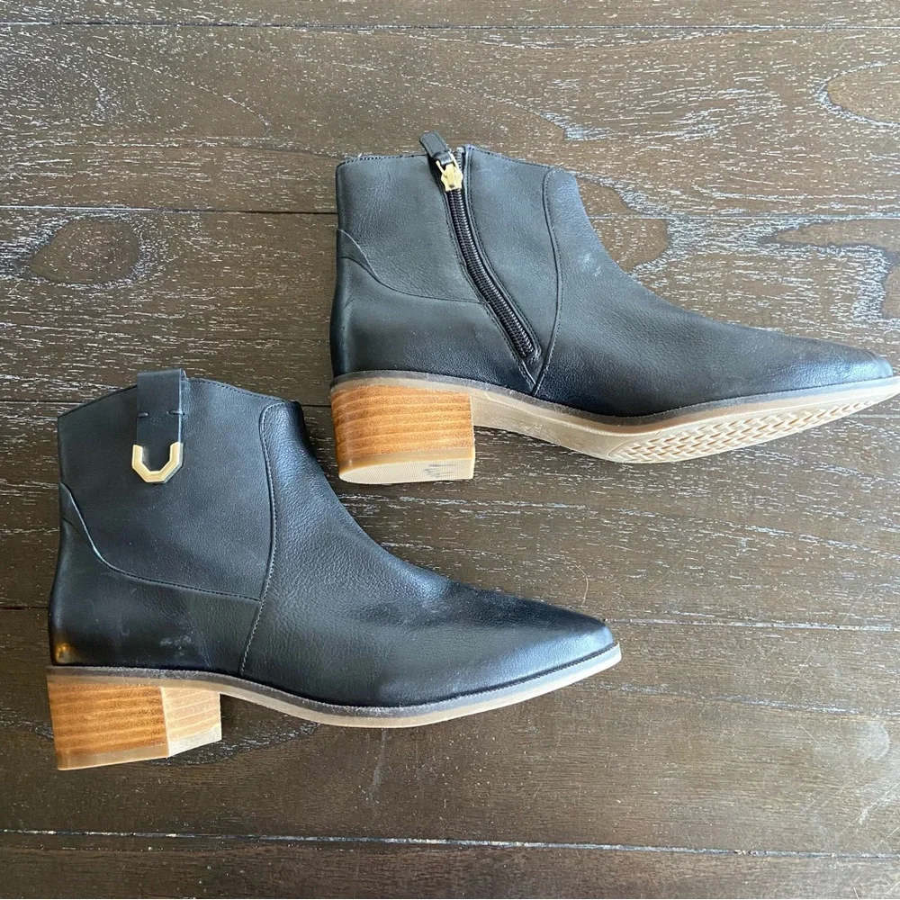 Cole Haan Maci‎ Black Leather Heeled Ankle Boot Size 7.5
